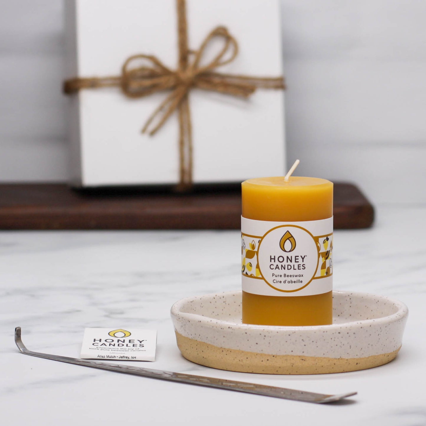 Eek Pottery x Honey Candles Small Pillar Gift Set